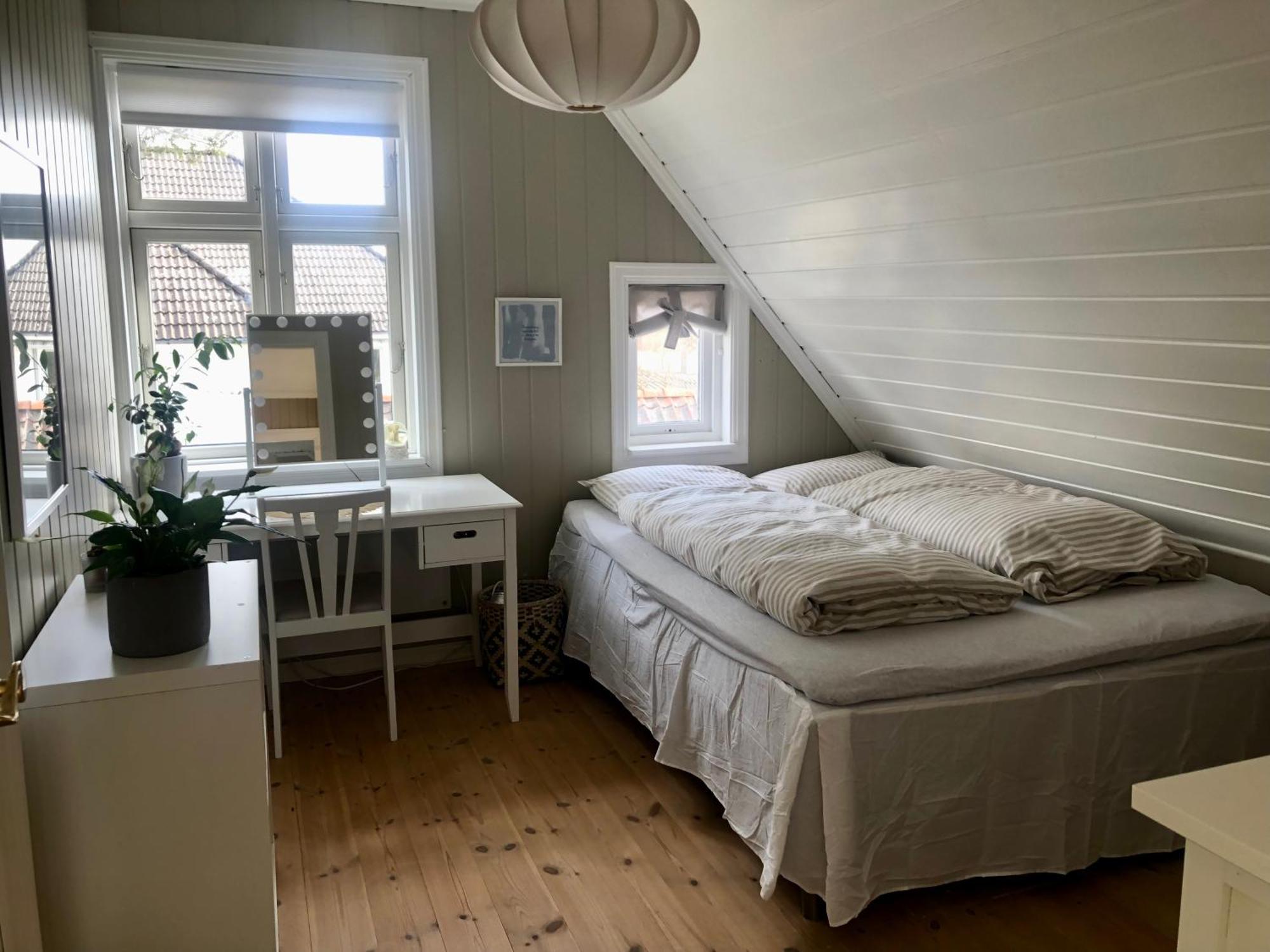 Lenes Hus Villa